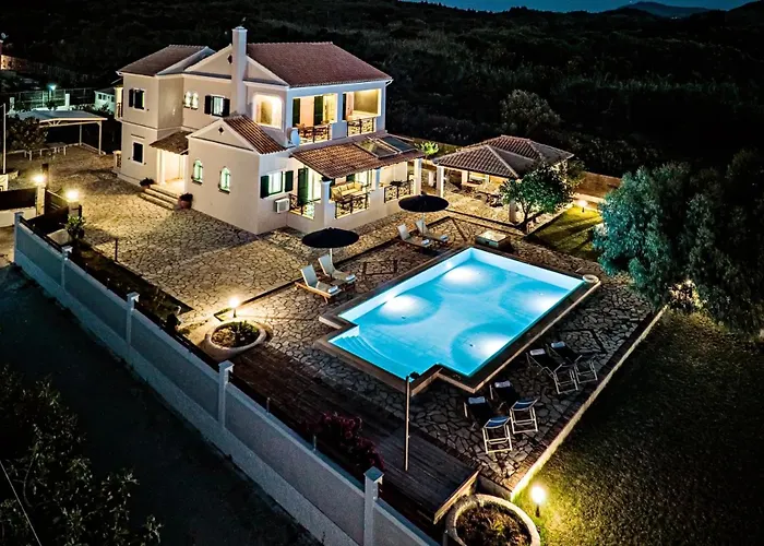 Skidi Beach House
