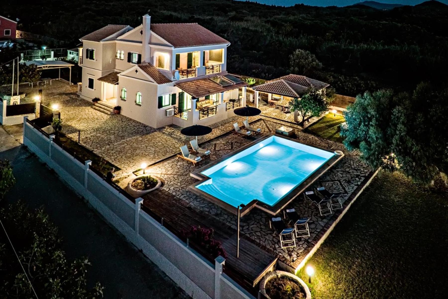 Vakantiehuis Skidi House Ágios Matthaíos